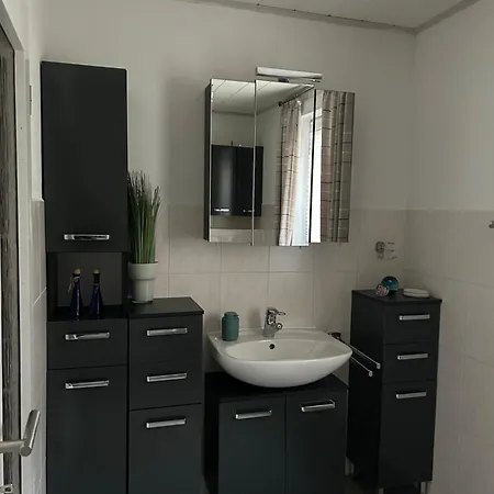 Schieferstuebchen Winterberg Ferienwohnung Fuer 10 Personen Exterior foto